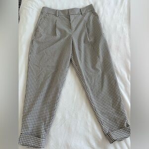 SOLD: Banana republic women’s trouser